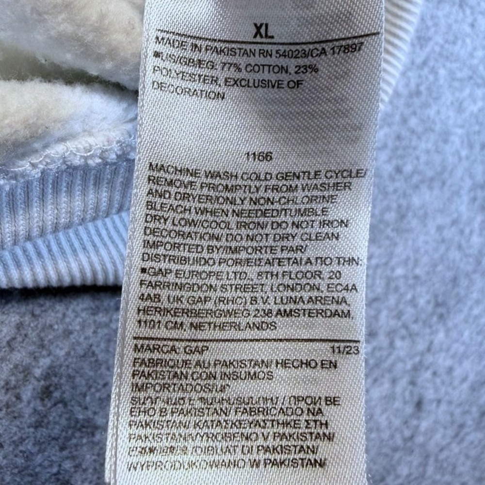 Gap Crewneck Sweatshirt XL Cream White Embroidered Logo Preppy Retro VTG Style - Picture 5 of 6